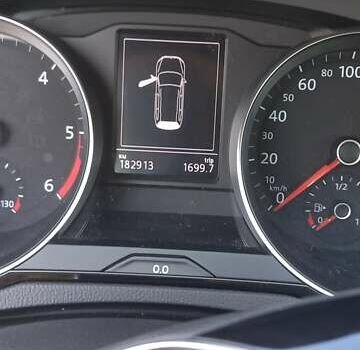 Білий Фольксваген Пассат, об'ємом двигуна 1.6 л та пробігом 192 тис. км за 18200 $, фото 10 на Automoto.ua