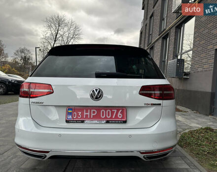 Белый Фольксваген Пассат, объемом двигателя 2 л и пробегом 260 тыс. км за 18250 $, фото 4 на Automoto.ua