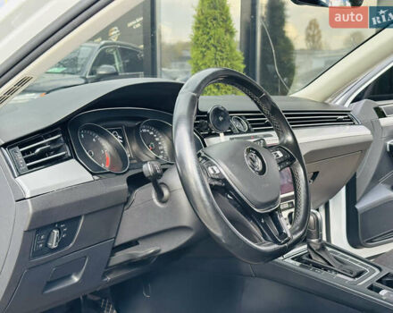 Белый Фольксваген Пассат, объемом двигателя 1.97 л и пробегом 197 тыс. км за 14800 $, фото 13 на Automoto.ua