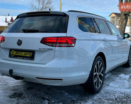 Белый Фольксваген Пассат, объемом двигателя 1.98 л и пробегом 272 тыс. км за 16200 $, фото 6 на Automoto.ua