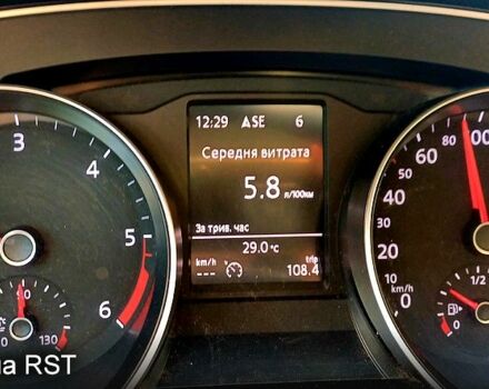 Белый Фольксваген Пассат, объемом двигателя 2 л и пробегом 225 тыс. км за 14300 $, фото 1 на Automoto.ua