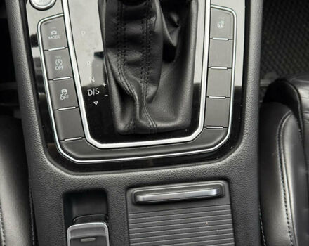 Белый Фольксваген Пассат, объемом двигателя 1.97 л и пробегом 219 тыс. км за 20000 $, фото 35 на Automoto.ua