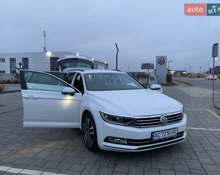 Білий Фольксваген Пассат, об'ємом двигуна 1.97 л та пробігом 243 тис. км за 17500 $, фото 9 на Automoto.ua