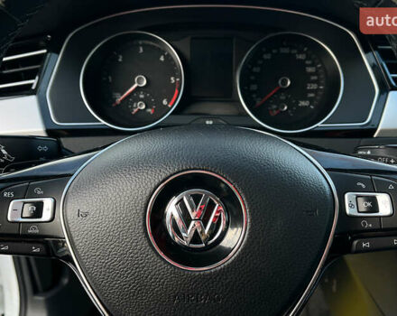 Белый Фольксваген Пассат, объемом двигателя 1.98 л и пробегом 272 тыс. км за 16200 $, фото 11 на Automoto.ua