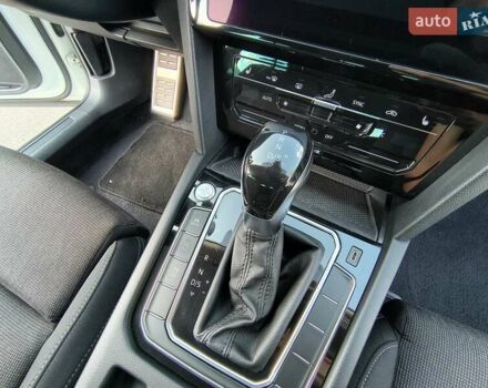Білий Фольксваген Пассат, об'ємом двигуна 1.97 л та пробігом 290 тис. км за 19500 $, фото 42 на Automoto.ua