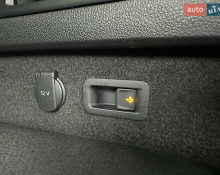 Белый Фольксваген Пассат, объемом двигателя 2 л и пробегом 260 тыс. км за 18250 $, фото 38 на Automoto.ua