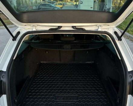 Белый Фольксваген Пассат, объемом двигателя 1.97 л и пробегом 290 тыс. км за 15799 $, фото 36 на Automoto.ua