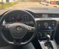 Фольксваген Пассат 2017 в Харькове на Automoto.ua Белый Фольксваген Пассат, объемом двигателя 1.97 л и пробегом 308 тыс. км за 16300 $, фото 11 на Automoto.ua