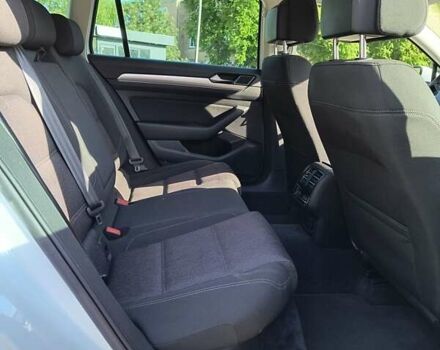 Белый Фольксваген Пассат, объемом двигателя 1.6 л и пробегом 218 тыс. км за 14950 $, фото 15 на Automoto.ua