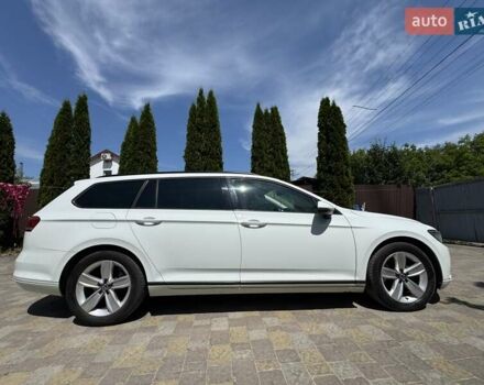Білий Фольксваген Пассат, об'ємом двигуна 1.97 л та пробігом 198 тис. км за 17800 $, фото 2 на Automoto.ua