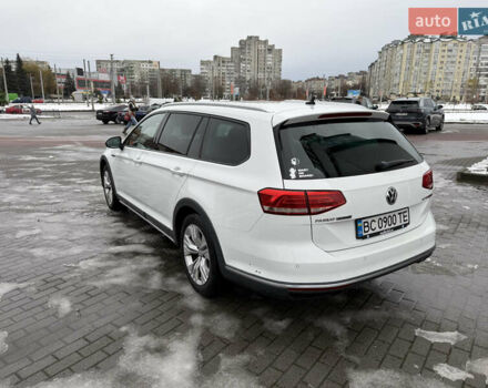 Белый Фольксваген Пассат, объемом двигателя 1.97 л и пробегом 267 тыс. км за 19500 $, фото 7 на Automoto.ua