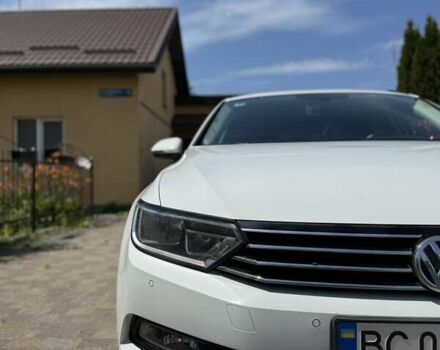 Білий Фольксваген Пассат, об'ємом двигуна 1.97 л та пробігом 198 тис. км за 17800 $, фото 9 на Automoto.ua
