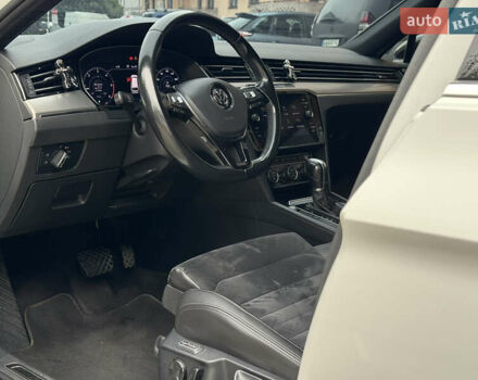 Белый Фольксваген Пассат, объемом двигателя 1.6 л и пробегом 262 тыс. км за 16000 $, фото 26 на Automoto.ua