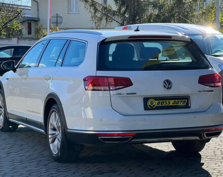 Білий Фольксваген Пассат, об'ємом двигуна 2 л та пробігом 198 тис. км за 20700 $, фото 3 на Automoto.ua
