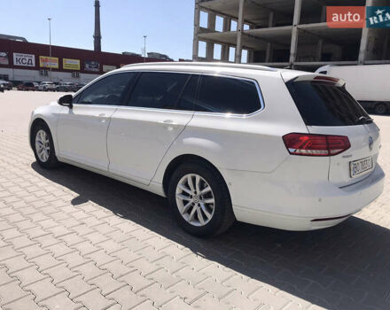 Белый Фольксваген Пассат, объемом двигателя 2 л и пробегом 270 тыс. км за 14500 $, фото 6 на Automoto.ua