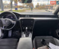 Фольксваген Пассат 2017 в Харькове на Automoto.ua Белый Фольксваген Пассат, объемом двигателя 1.97 л и пробегом 308 тыс. км за 16300 $, фото 14 на Automoto.ua
