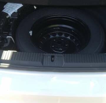 Білий Фольксваген Пассат, об'ємом двигуна 1.6 л та пробігом 192 тис. км за 18200 $, фото 21 на Automoto.ua