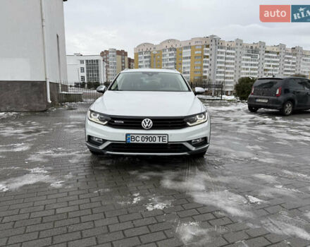 Белый Фольксваген Пассат, объемом двигателя 1.97 л и пробегом 267 тыс. км за 19500 $, фото 2 на Automoto.ua