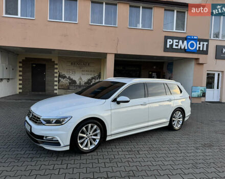 Белый Фольксваген Пассат, объемом двигателя 1.97 л и пробегом 289 тыс. км за 16800 $, фото 2 на Automoto.ua