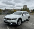 Белый Фольксваген Пассат, объемом двигателя 1.97 л и пробегом 219 тыс. км за 20000 $, фото 13 на Automoto.ua
