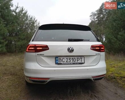 Білий Фольксваген Пассат, об'ємом двигуна 1.97 л та пробігом 195 тис. км за 18500 $, фото 3 на Automoto.ua