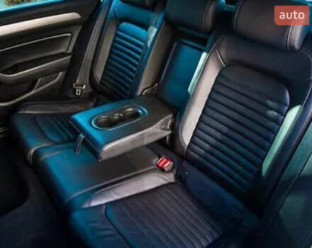 Фольксваген Пассат 2017 в Днепре (Днепропетровске) на Automoto.ua Белый Фольксваген Пассат, объемом двигателя 1.97 л и пробегом 250 тыс. км за 19300 $, фото 4 на Automoto.ua