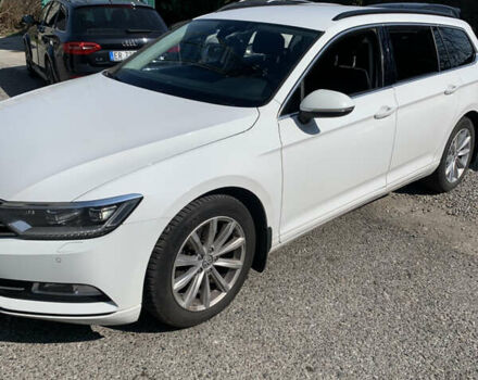Белый Фольксваген Пассат, объемом двигателя 1.97 л и пробегом 230 тыс. км за 14500 $, фото 14 на Automoto.ua