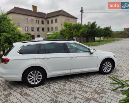 Белый Фольксваген Пассат, объемом двигателя 1.97 л и пробегом 236 тыс. км за 17300 $, фото 7 на Automoto.ua