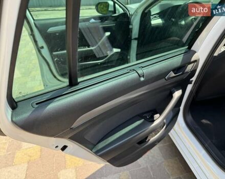 Білий Фольксваген Пассат, об'ємом двигуна 1.97 л та пробігом 198 тис. км за 17800 $, фото 27 на Automoto.ua