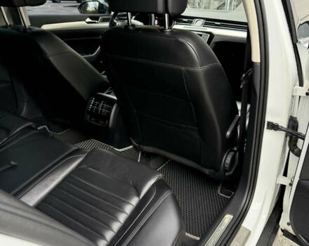 Белый Фольксваген Пассат, объемом двигателя 1.97 л и пробегом 219 тыс. км за 20000 $, фото 41 на Automoto.ua