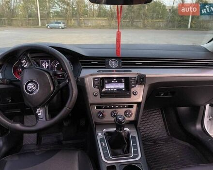 Білий Фольксваген Пассат, об'ємом двигуна 1.97 л та пробігом 381 тис. км за 11850 $, фото 22 на Automoto.ua