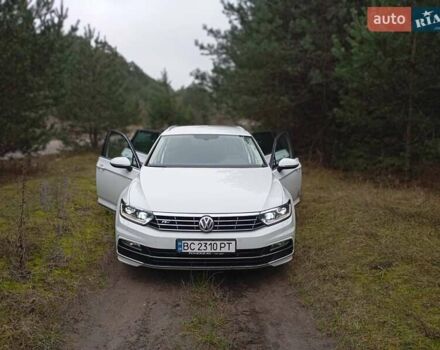 Білий Фольксваген Пассат, об'ємом двигуна 1.97 л та пробігом 195 тис. км за 18500 $, фото 43 на Automoto.ua