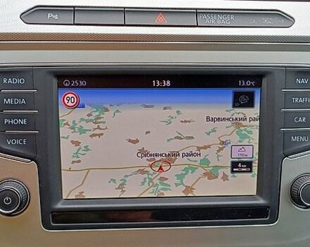 Белый Фольксваген Пассат, объемом двигателя 2 л и пробегом 225 тыс. км за 14300 $, фото 8 на Automoto.ua