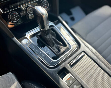 Белый Фольксваген Пассат, объемом двигателя 2 л и пробегом 226 тыс. км за 23500 $, фото 12 на Automoto.ua