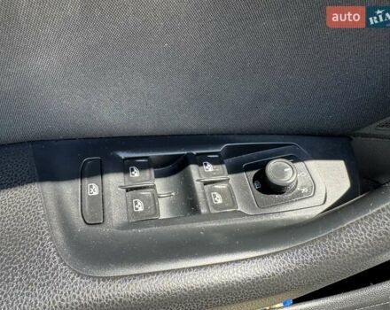 Білий Фольксваген Пассат, об'ємом двигуна 1.97 л та пробігом 198 тис. км за 17800 $, фото 39 на Automoto.ua