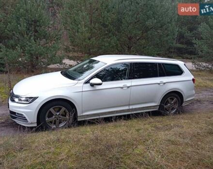 Білий Фольксваген Пассат, об'ємом двигуна 1.97 л та пробігом 195 тис. км за 18500 $, фото 13 на Automoto.ua