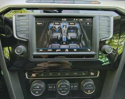 Белый Фольксваген Пассат, объемом двигателя 1.6 л и пробегом 218 тыс. км за 14950 $, фото 25 на Automoto.ua