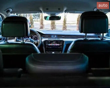 Фольксваген Пассат 2017 в Днепре (Днепропетровске) на Automoto.ua Белый Фольксваген Пассат, объемом двигателя 1.97 л и пробегом 250 тыс. км за 19300 $, фото 38 на Automoto.ua