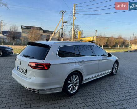 Белый Фольксваген Пассат, объемом двигателя 1.97 л и пробегом 289 тыс. км за 16800 $, фото 18 на Automoto.ua