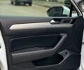 Білий Фольксваген Пассат, об'ємом двигуна 2 л та пробігом 268 тис. км за 17999 $, фото 11 на Automoto.ua