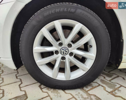 Белый Фольксваген Пассат, объемом двигателя 1.97 л и пробегом 236 тыс. км за 17300 $, фото 11 на Automoto.ua