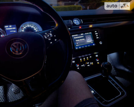 Белый Фольксваген Пассат, объемом двигателя 1.6 л и пробегом 274 тыс. км за 13399 $, фото 24 на Automoto.ua