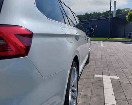 Белый Фольксваген Пассат, объемом двигателя 1.4 л и пробегом 187 тыс. км за 20400 $, фото 4 на Automoto.ua