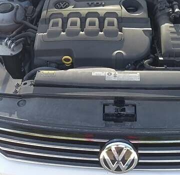 Білий Фольксваген Пассат, об'ємом двигуна 1.6 л та пробігом 192 тис. км за 18200 $, фото 16 на Automoto.ua