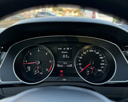 Белый Фольксваген Пассат, объемом двигателя 1.97 л и пробегом 290 тыс. км за 15799 $, фото 21 на Automoto.ua