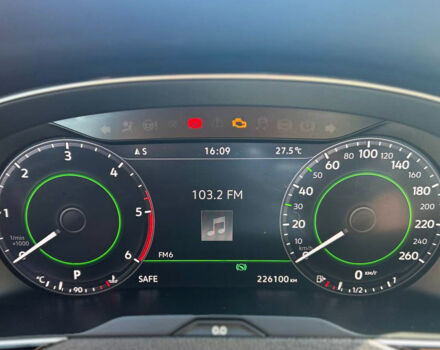 Белый Фольксваген Пассат, объемом двигателя 2 л и пробегом 226 тыс. км за 23500 $, фото 10 на Automoto.ua