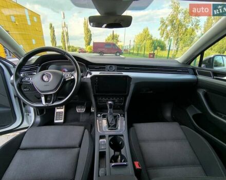 Білий Фольксваген Пассат, об'ємом двигуна 1.97 л та пробігом 290 тис. км за 19500 $, фото 24 на Automoto.ua