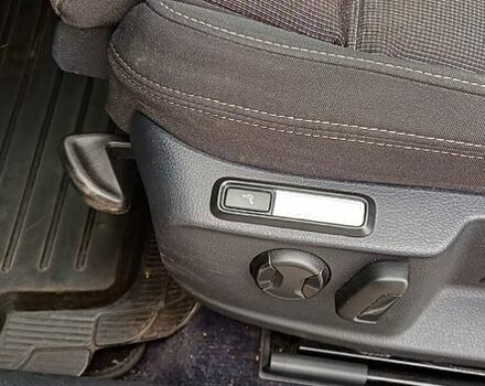 Белый Фольксваген Пассат, объемом двигателя 2 л и пробегом 225 тыс. км за 14300 $, фото 7 на Automoto.ua