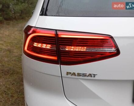 Білий Фольксваген Пассат, об'ємом двигуна 1.97 л та пробігом 195 тис. км за 18500 $, фото 18 на Automoto.ua