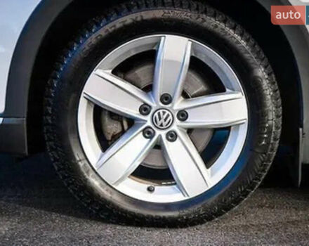 Фольксваген Пассат 2017 в Днепре (Днепропетровске) на Automoto.ua Белый Фольксваген Пассат, объемом двигателя 1.97 л и пробегом 250 тыс. км за 19300 $, фото 13 на Automoto.ua